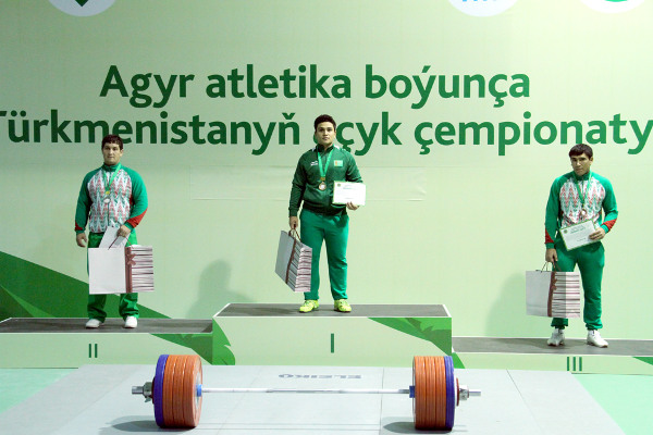 Agyr Atletikaçylaryň Üstünlikleri