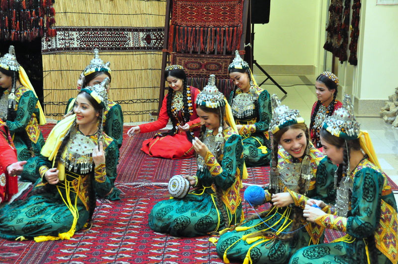 Gözellik Nusgasy Türkmen Halysy Atly Halkara Sergi Fotosuratlary